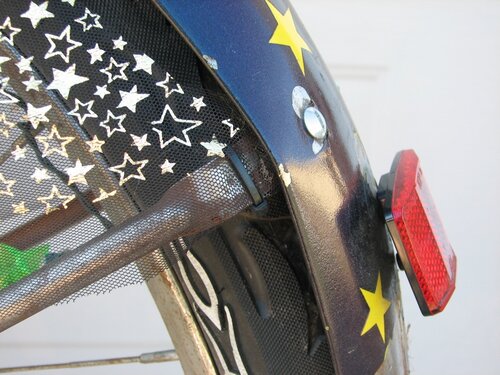 cable tie on fender strut