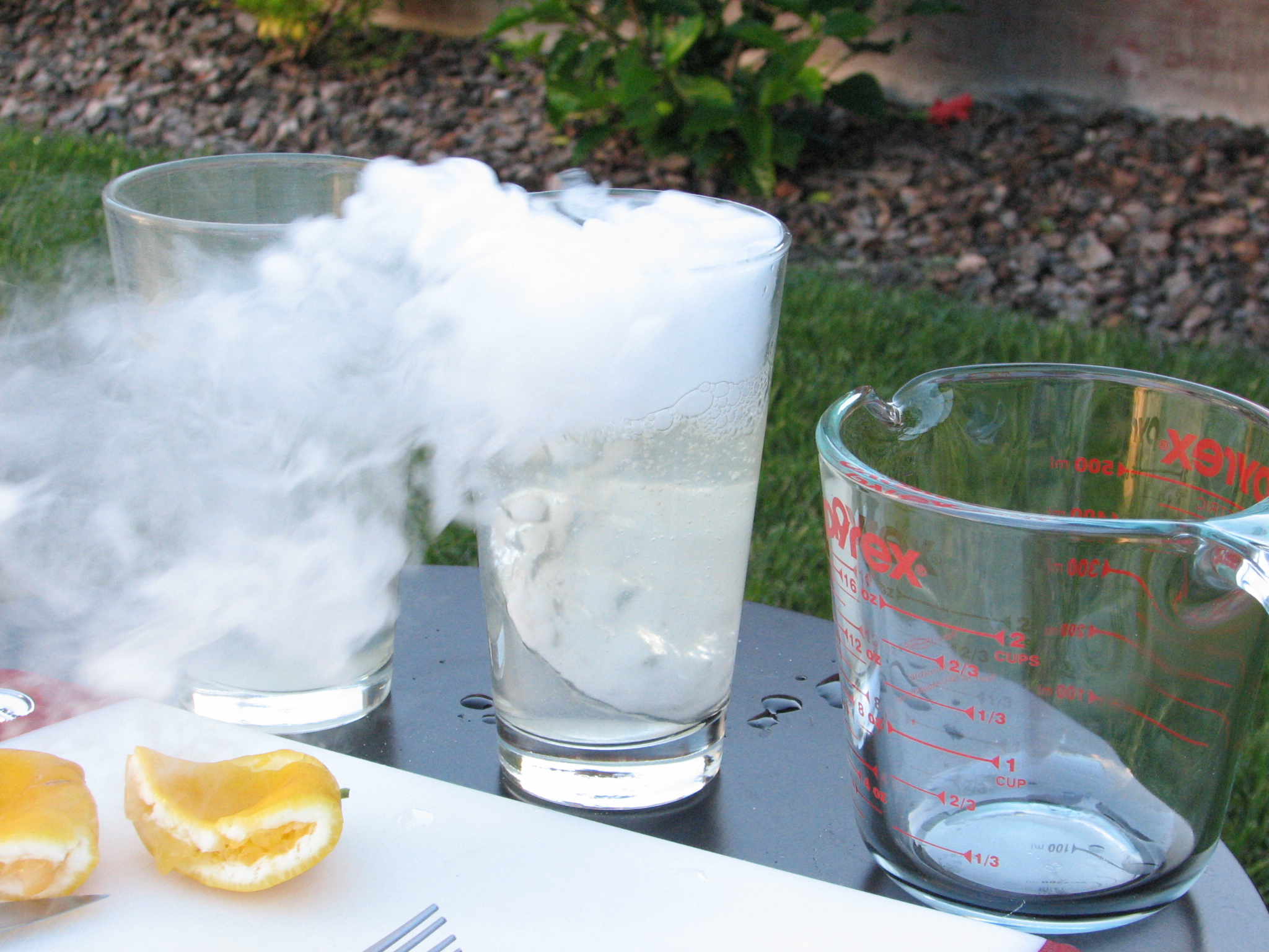 Dry Ice Lemonade