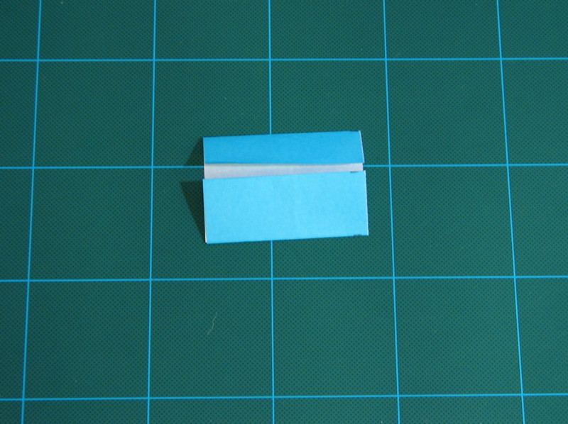 Folding arrangement 4