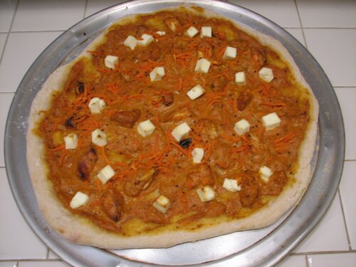 Chicken makhani paneer carrot pizza