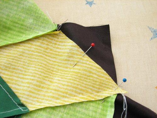 Pinning the background strips