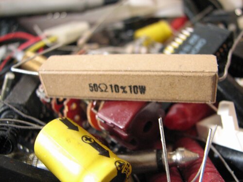 The Great Internet Migratory Box Of Electronics Junk