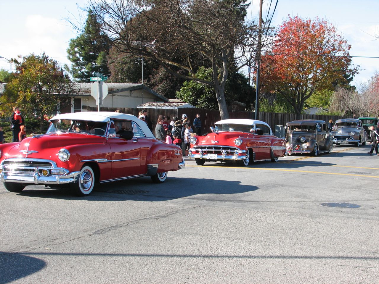 Lakewood neighborhood holiday parade