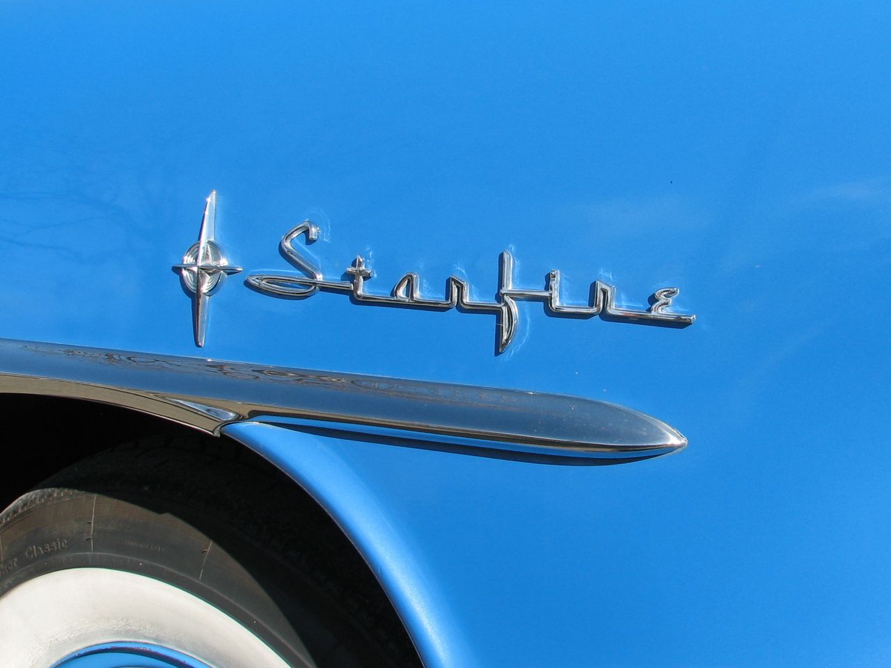 Lakewood neighborhood holiday parade