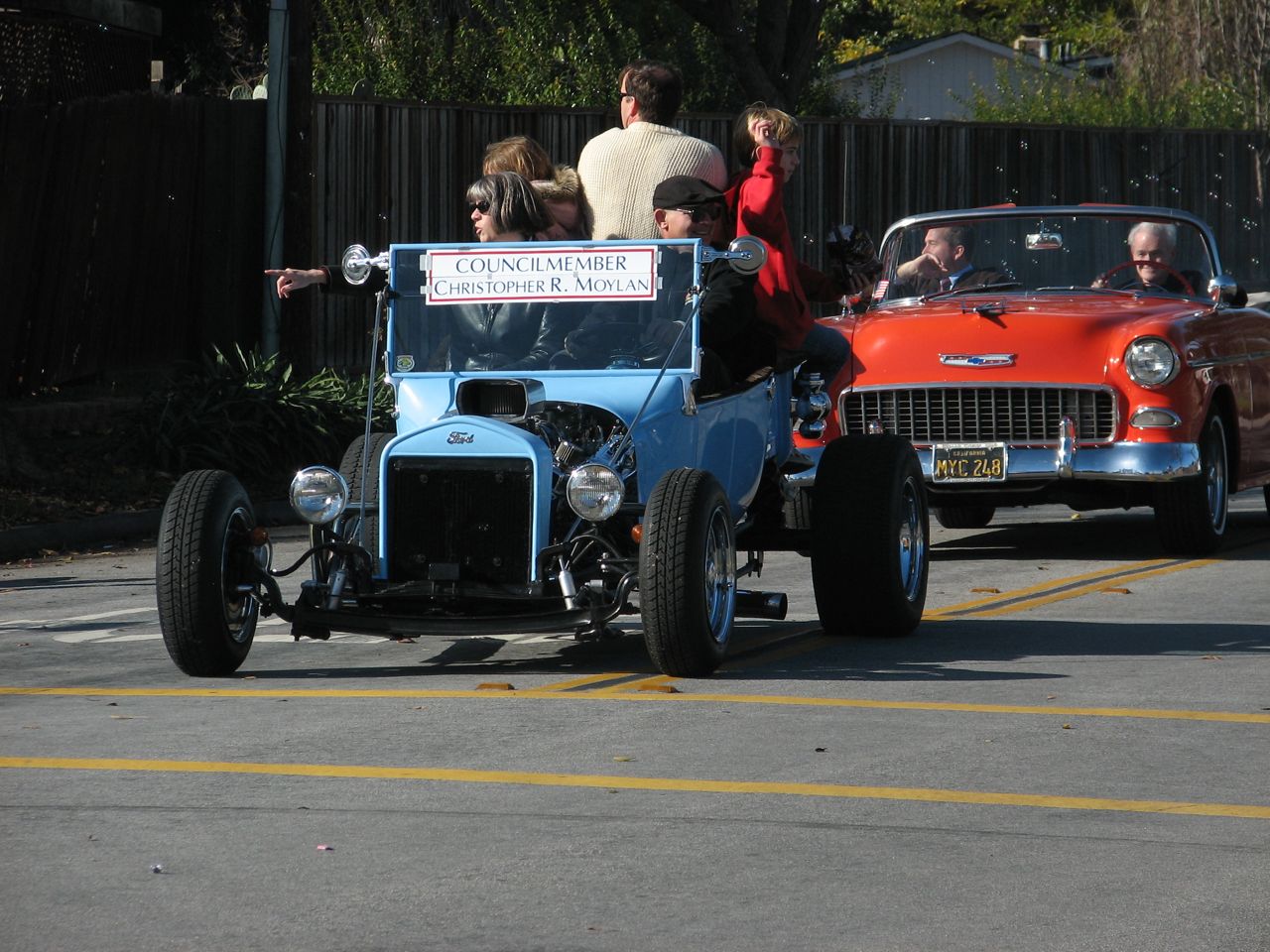Lakewood neighborhood holiday parade