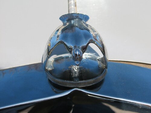 Lakewood neighborhood holiday parade