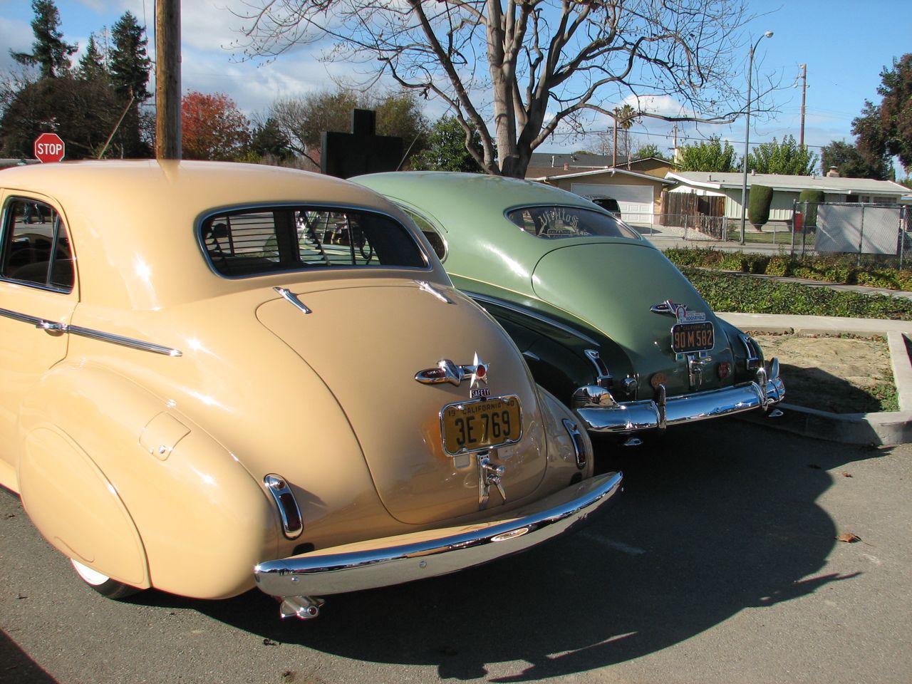 Lakewood neighborhood holiday parade