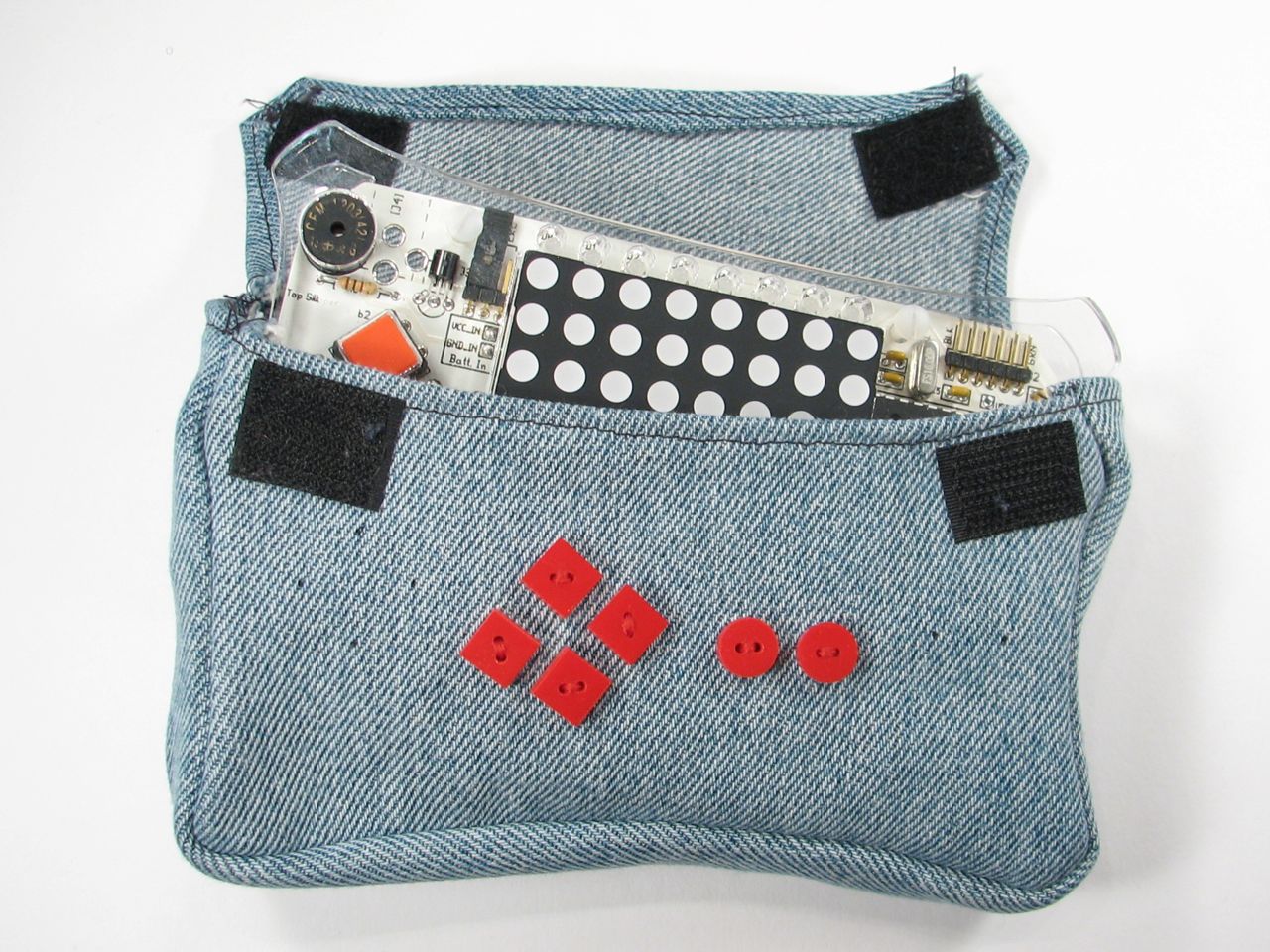 Meggy Jr RGB Cozy-22