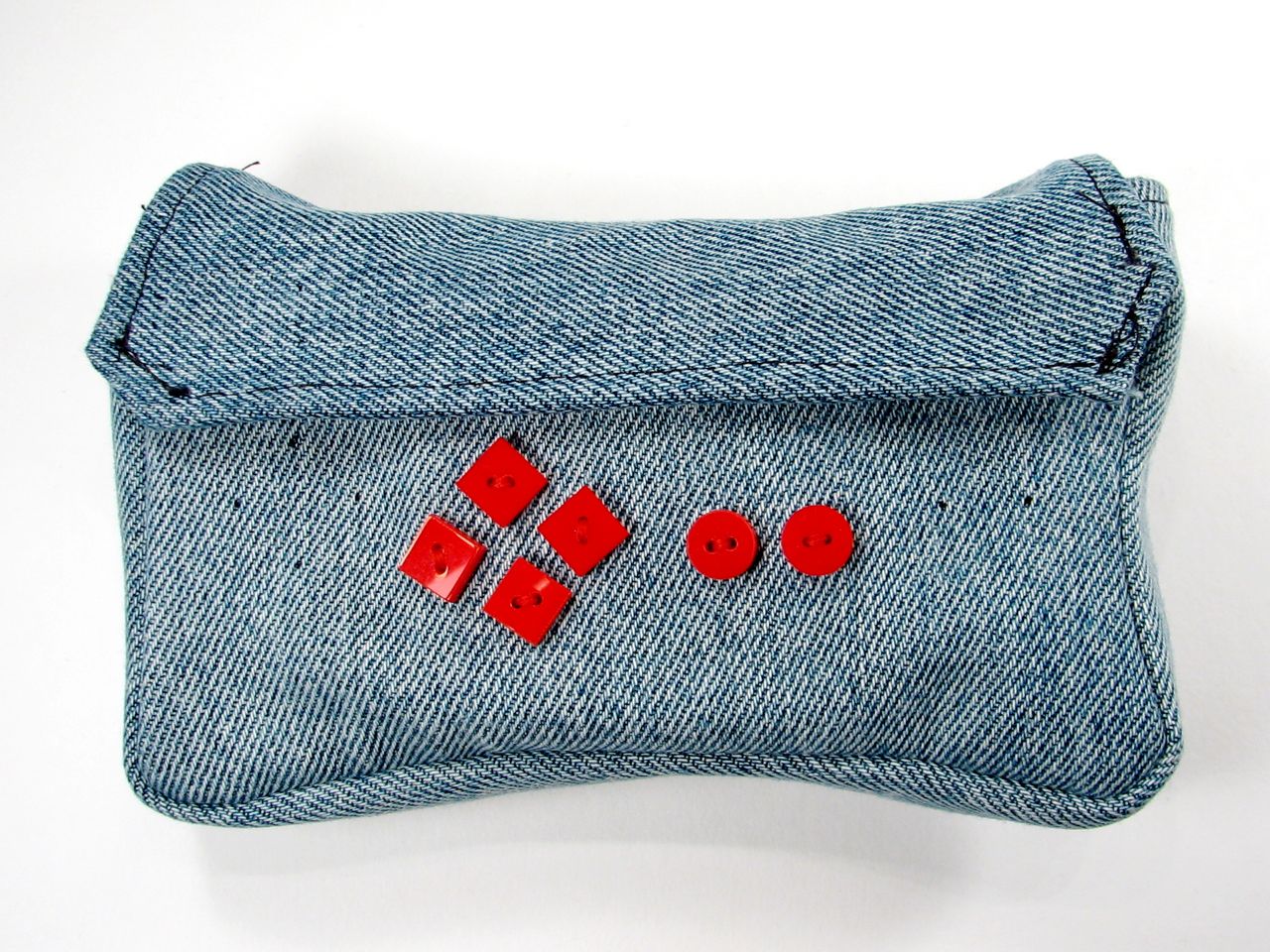 Meggy Jr RGB Cozy-24