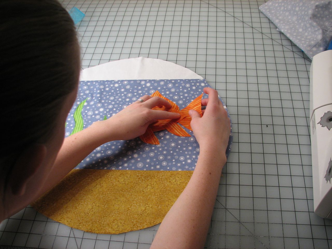 Fishbowl cat quilt13