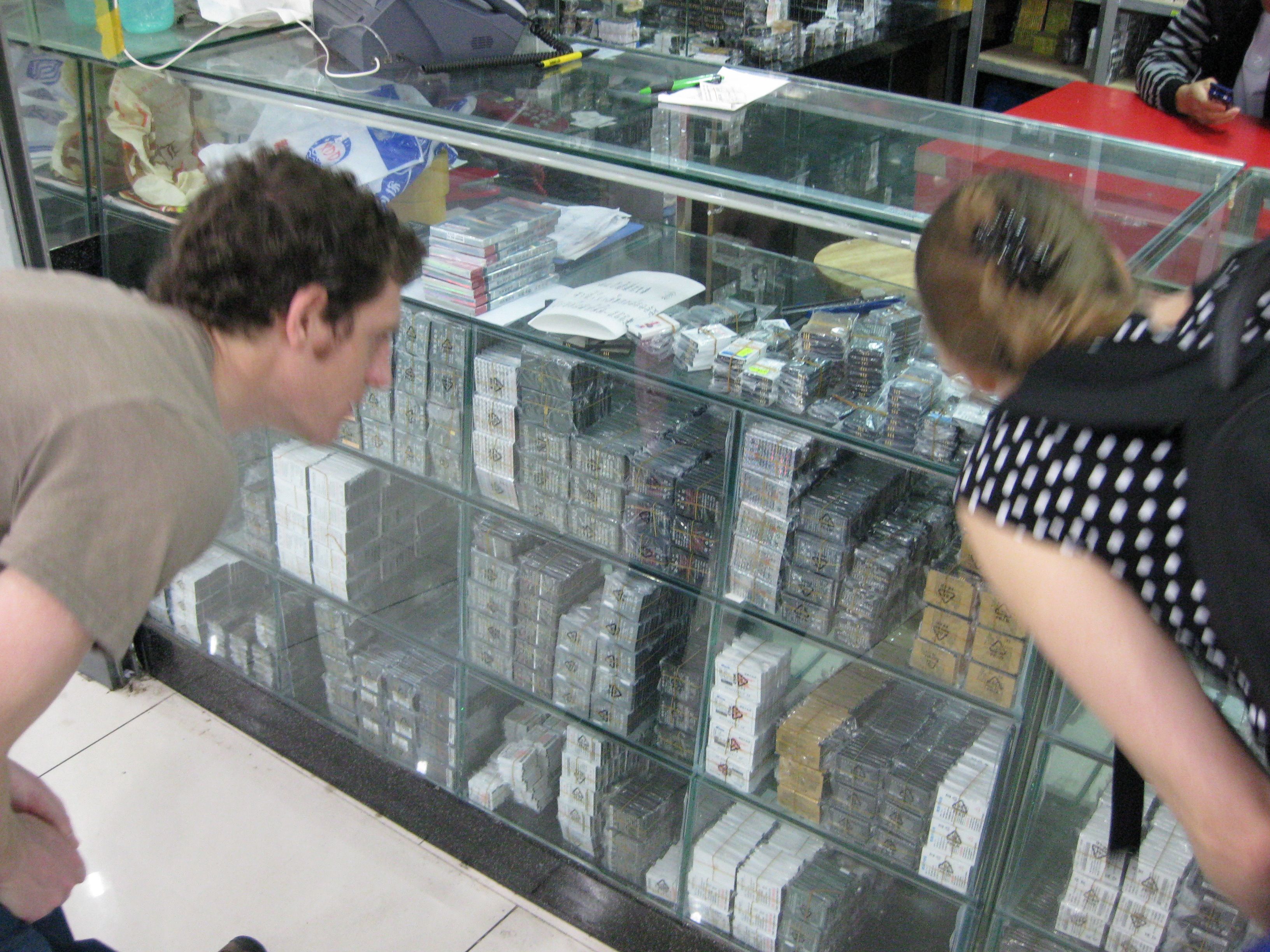 Cell phone batteries-2