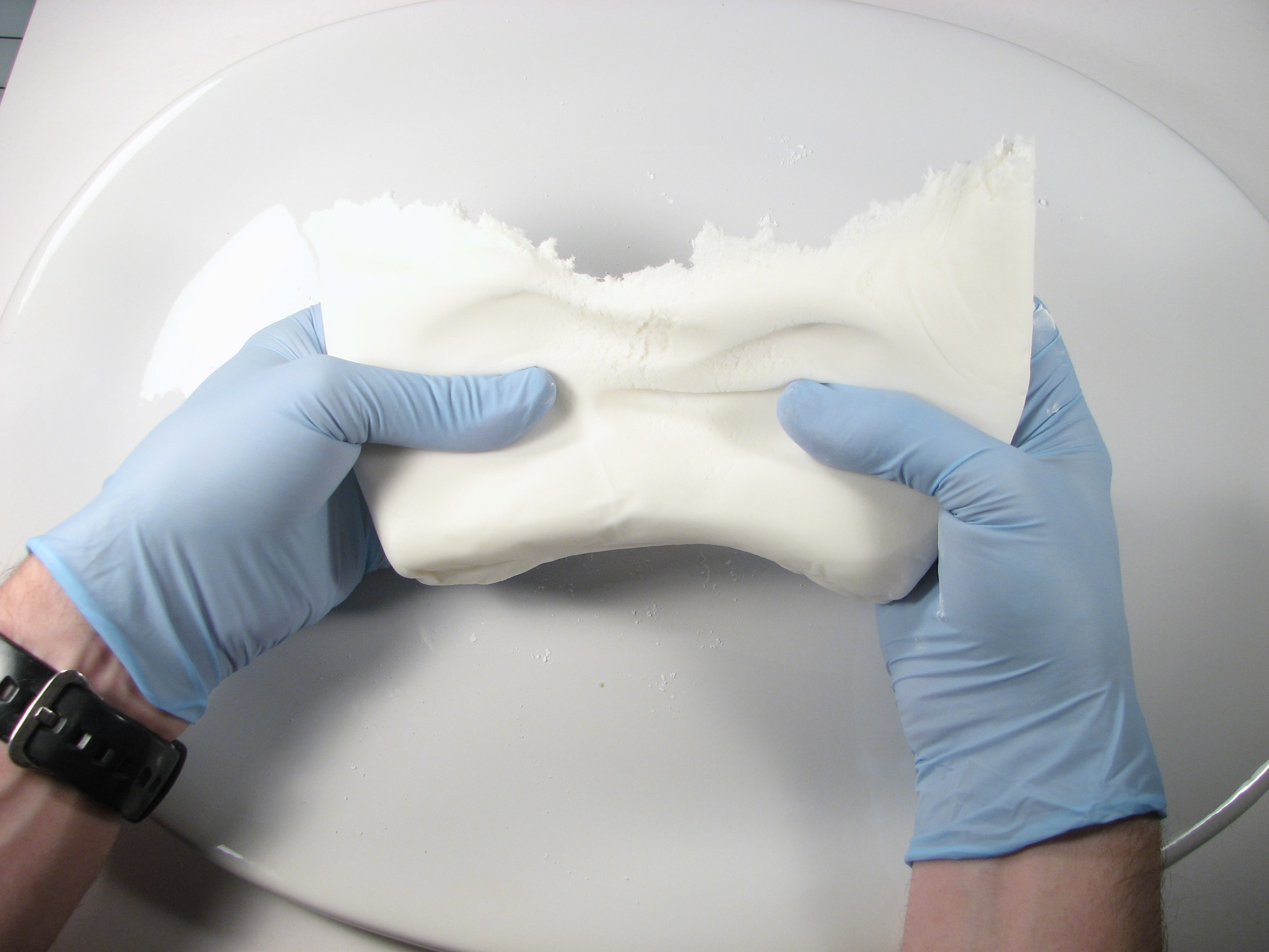 Fractal Snowflake Cupcakes - 04