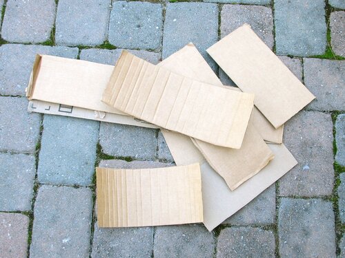 Cardboard frame pieces