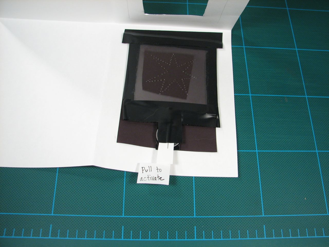 pull tab (freezer paper)