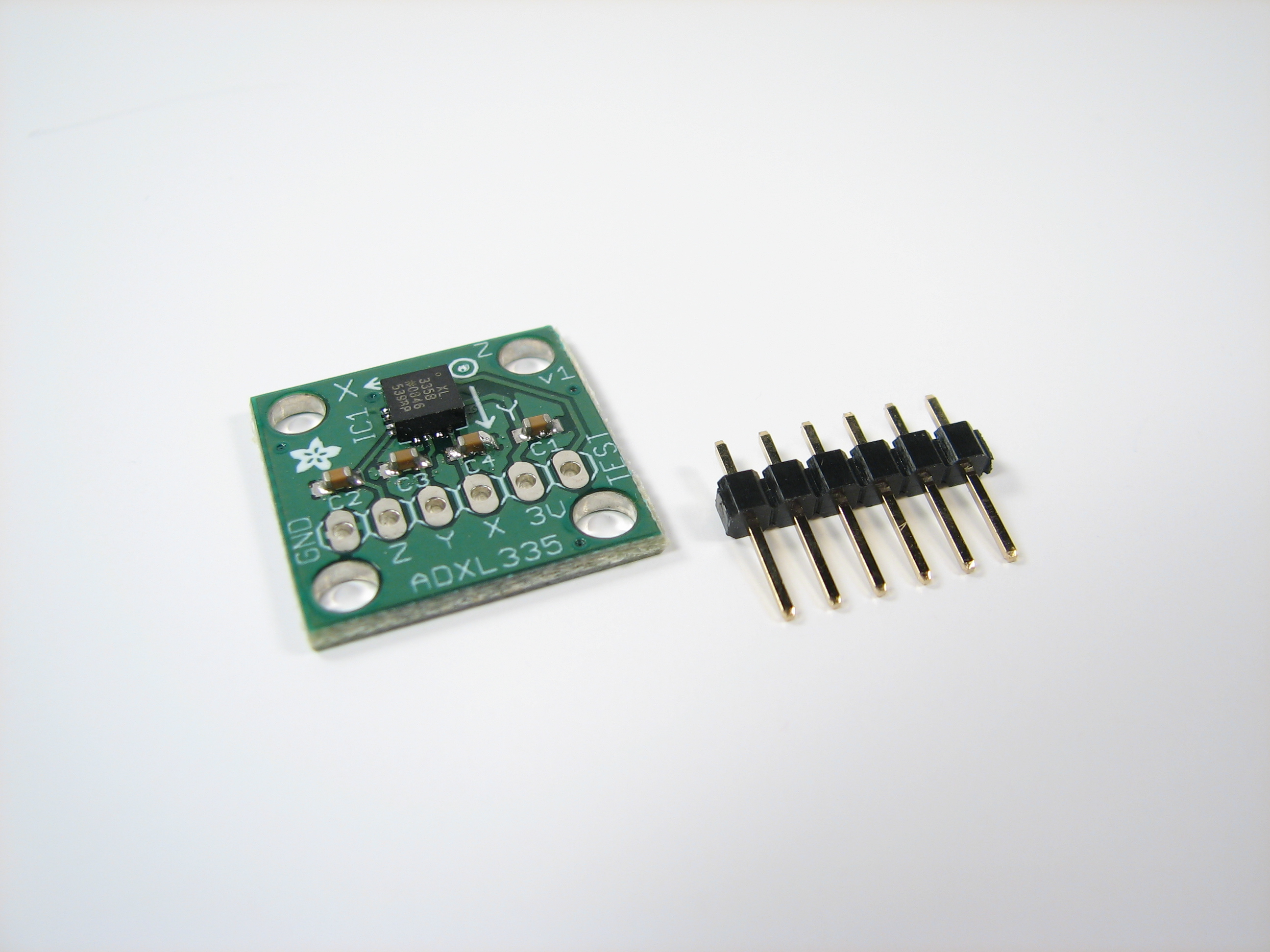 ADXL335 - 02