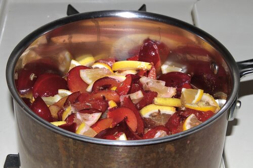Plum Chutney ingredients mixed