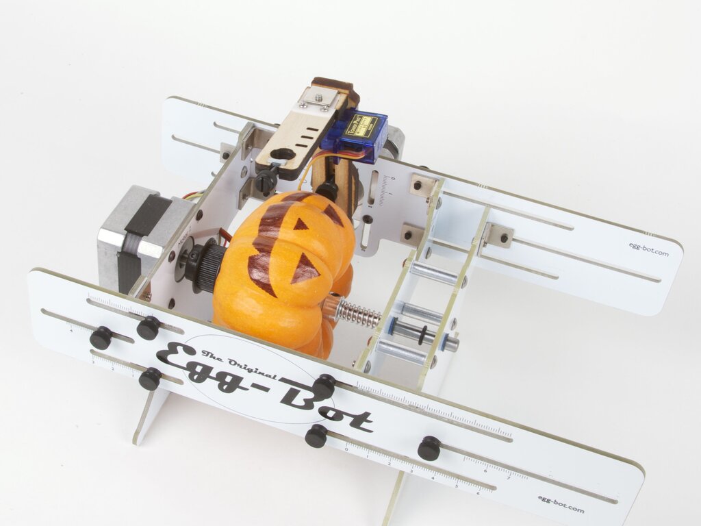 mini jack-o-lantern in eggbot