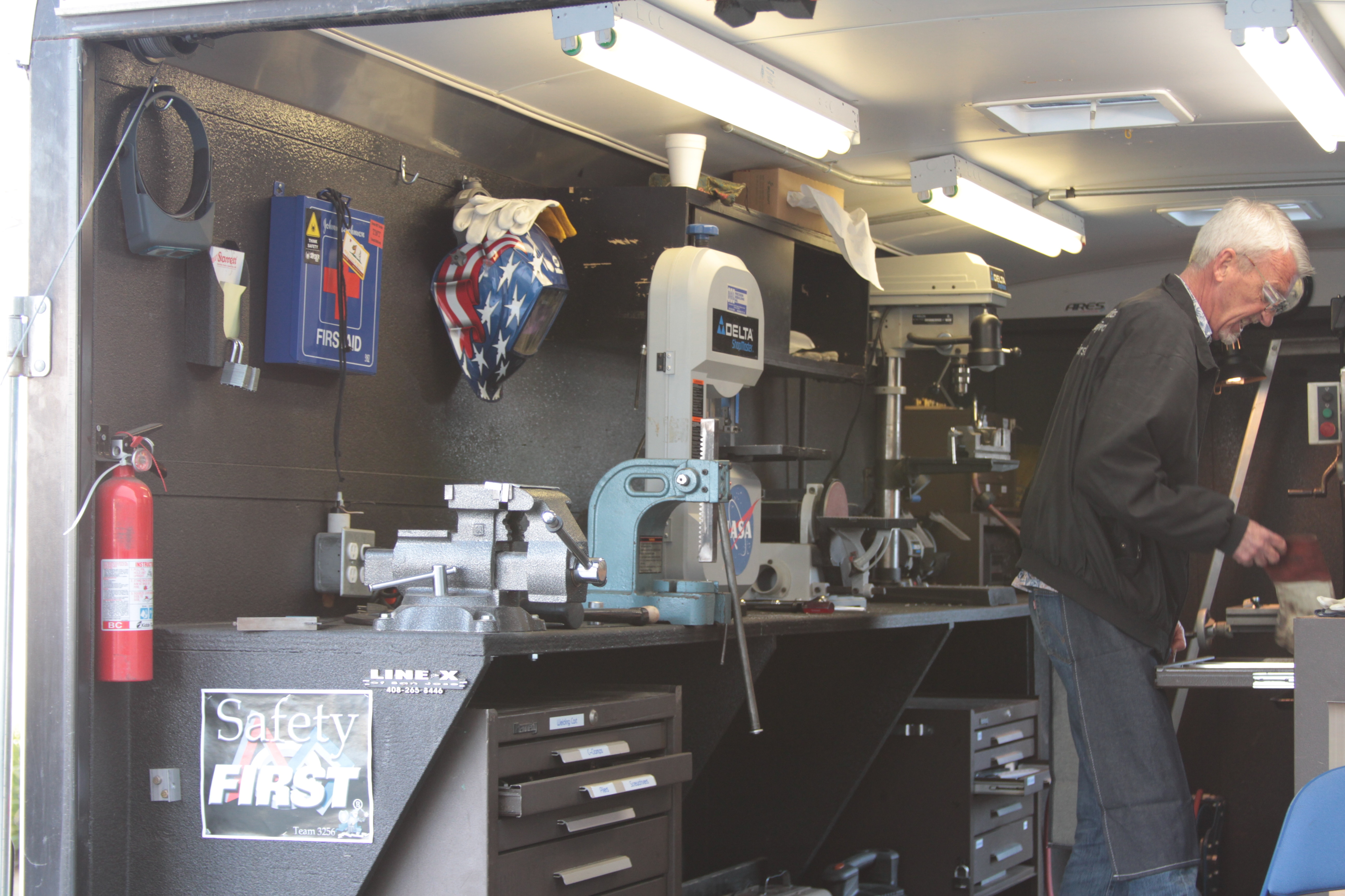 NASA traveling machine shop