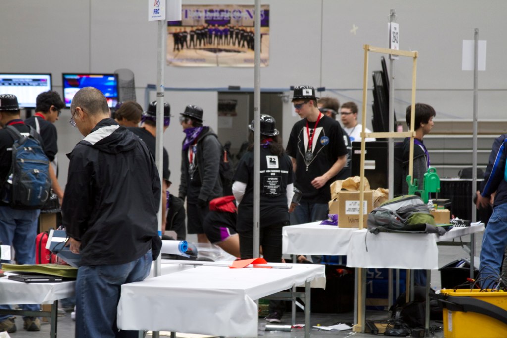 packing up and breaking down the pits