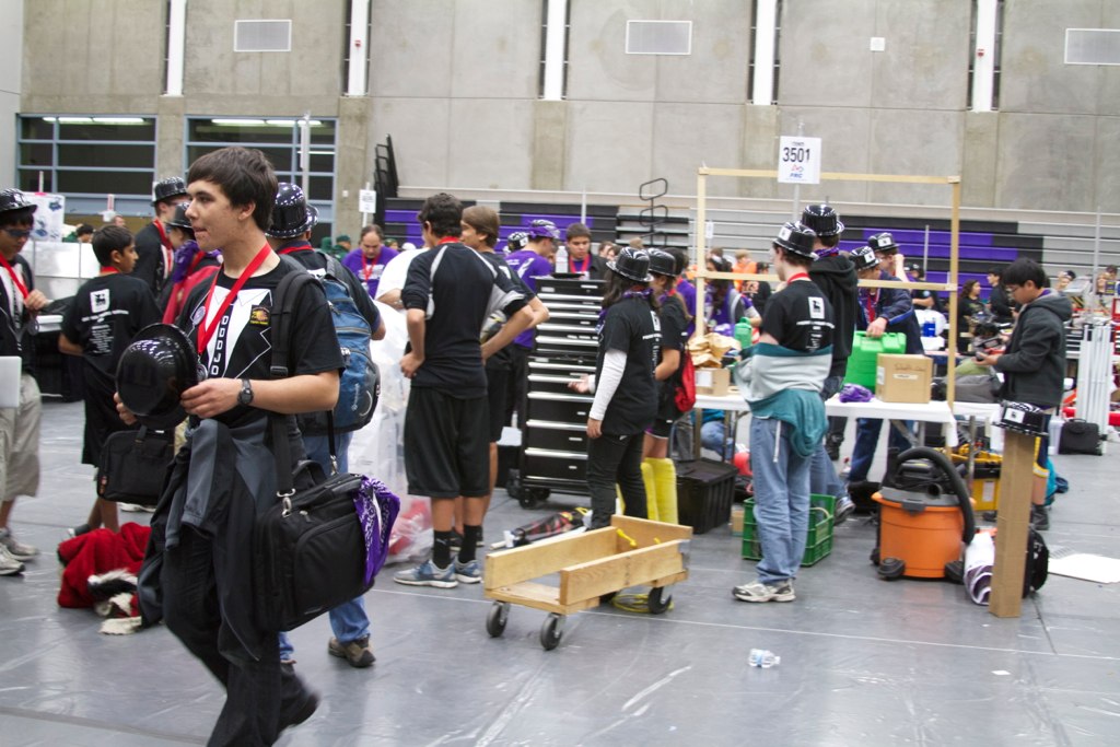 packing up and breaking down the pits