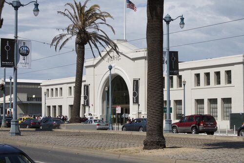 Exploratorium at Pier 15
