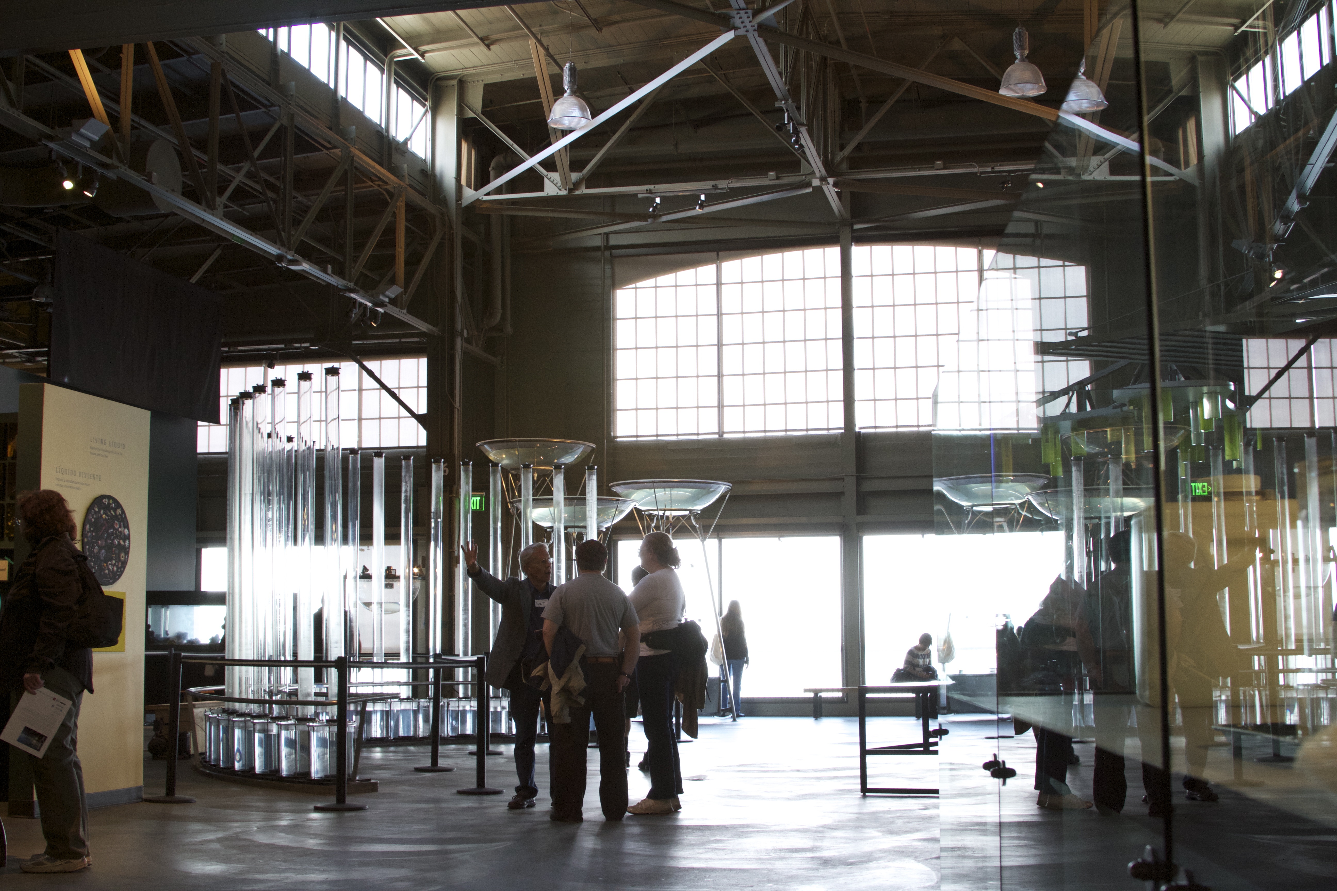 Amazing space and lighting on the bay