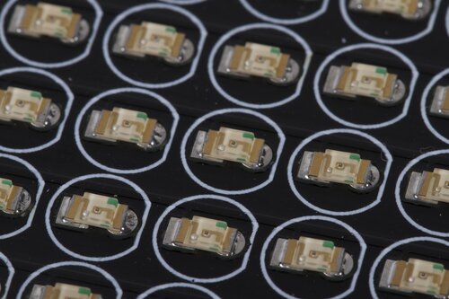 Peggy 2le Surface Mount