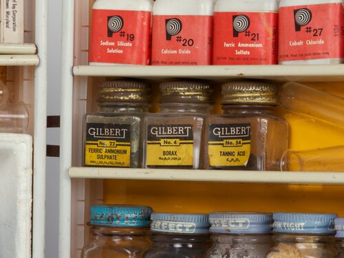 Vintage Chemistry Sets 38