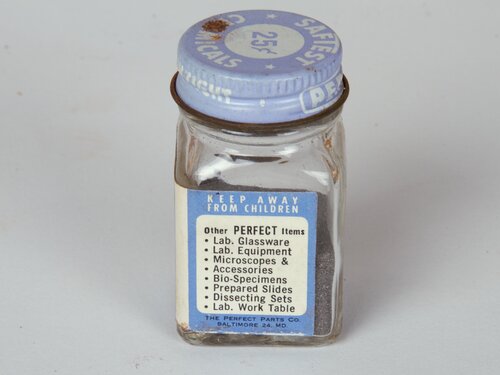 Vintage Chemistry Sets 41