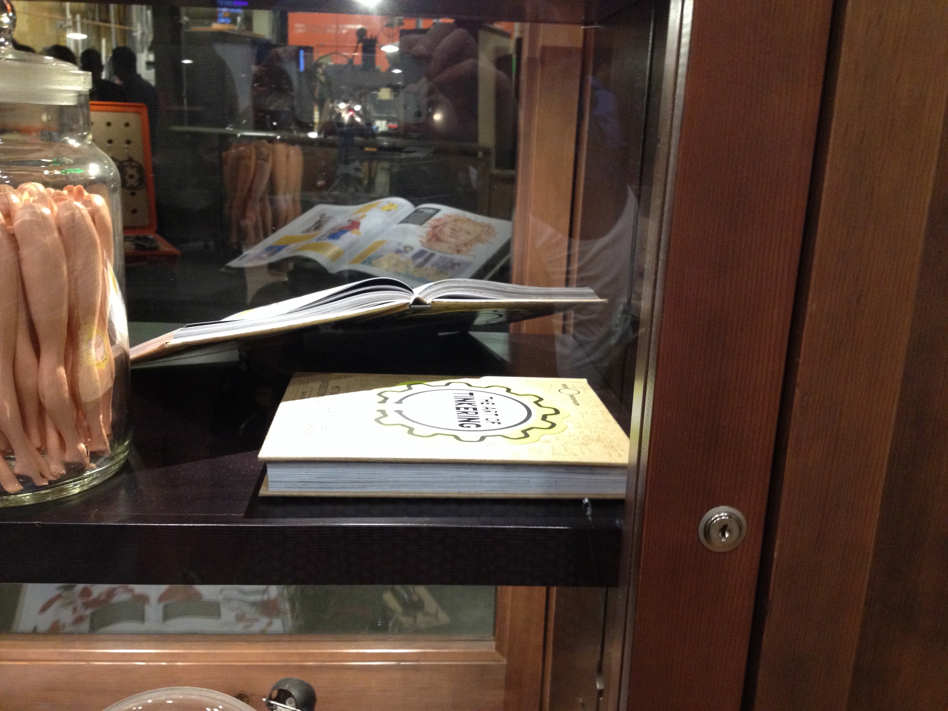 Exploratorium Art of Tinkering