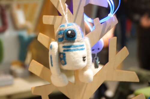 Felted R2D2