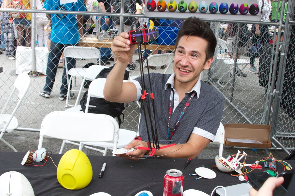 Gertie the jumping robot